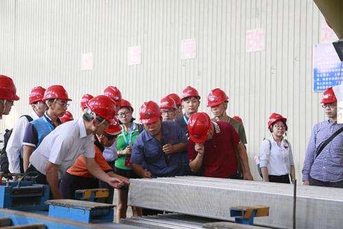 �ھŽ캣Ͽ�����ȵ�����/���繲��ѧ���������л��������������ʱ���������ǲ�����z6mg